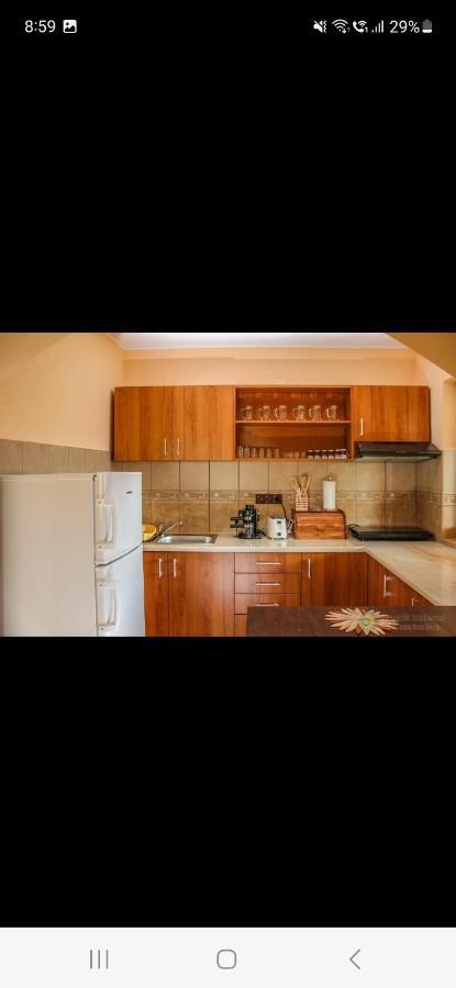 Apartamente Mano Apartmanok Praid Exterior photo